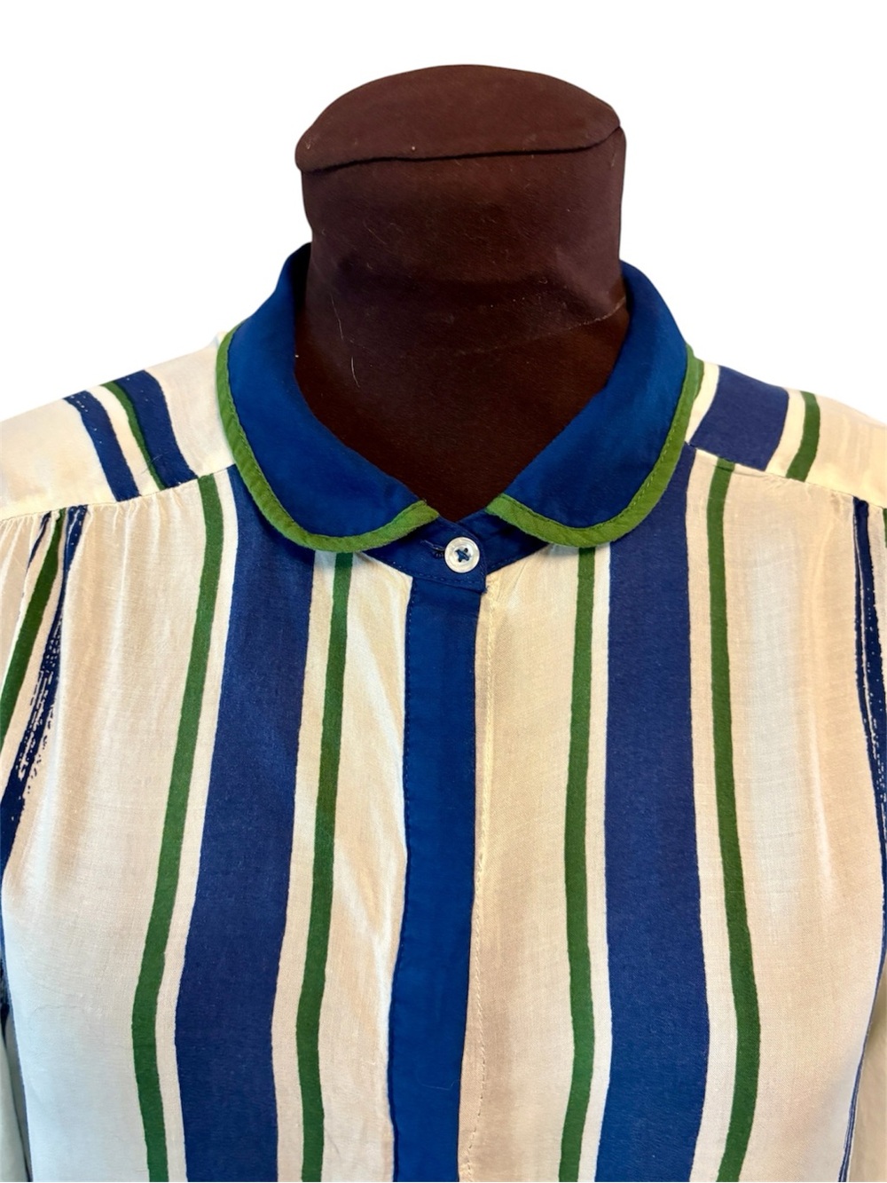 Anthropologist Maeve Striped Button-Front Blouse in White & Blue Stripes, size 6 - Picture 5 of 14